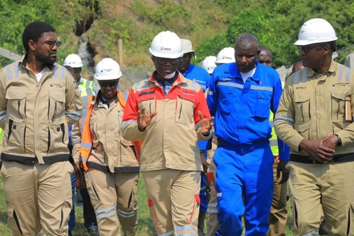 The Katikkiro visits oil wells in Hoima